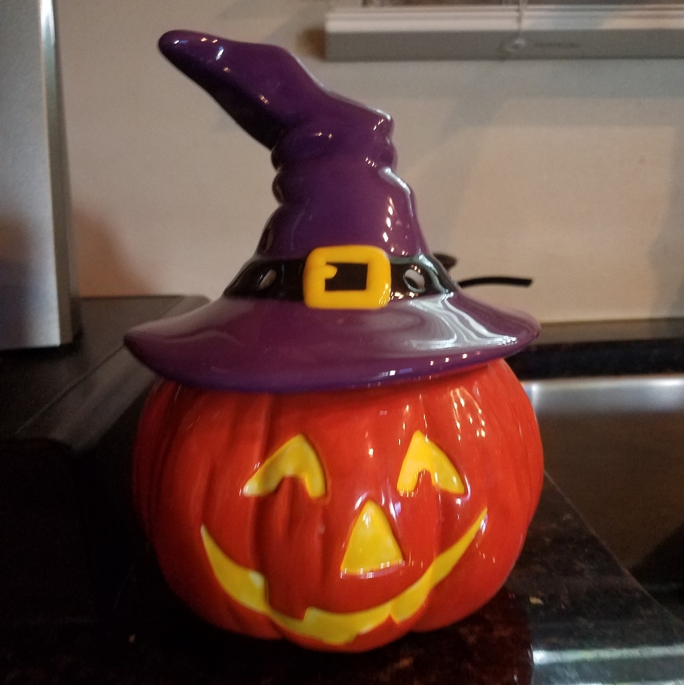 Bewitched Retired Scentsy Warmer